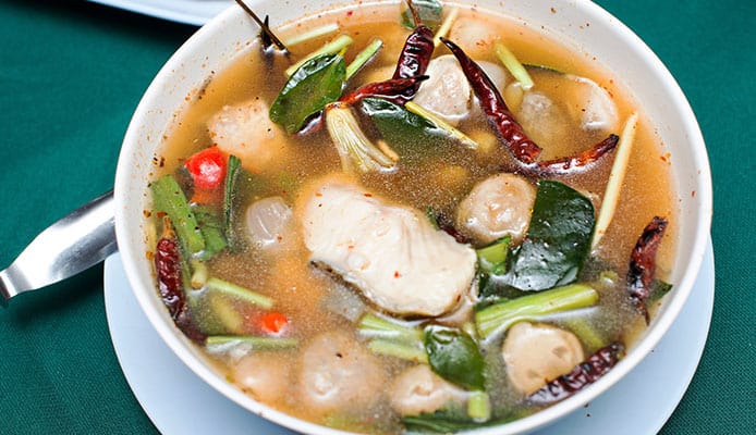 8 meilleurs dîners et soupes de poisson thaïlandais