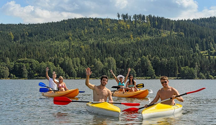 Le kayak et le canoë récréatifs sont un excellent exercice et voici pourquoi