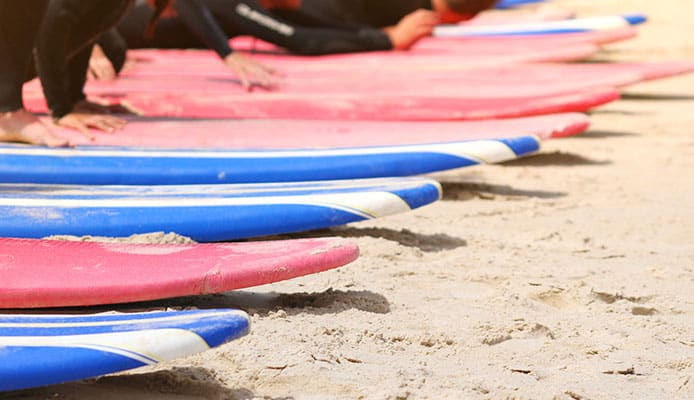 Meilleures planches de surf pour les débutants