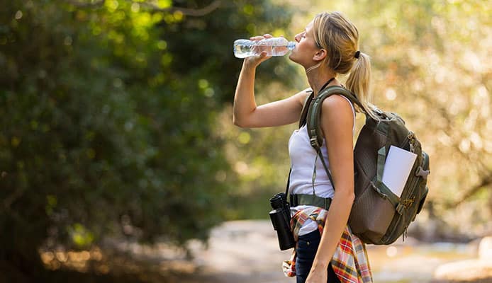 Pack d'hydratation VS Gourde pour la randonnée